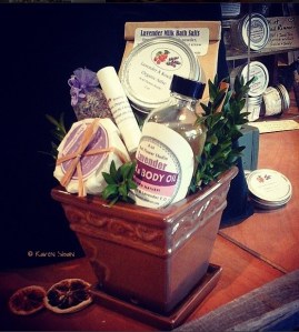lavender themed gift basket at WFS